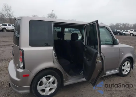 2004 Scion Xb из США, поврежденный, VIN JTLKT324840168383